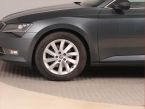 Škoda Superb - fotka číslo 14