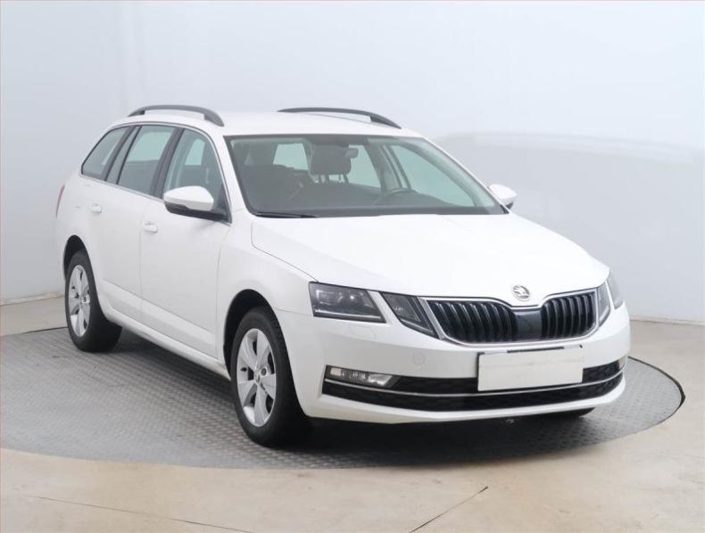 Škoda Octavia - hlavní foto