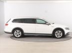 Volkswagen Passat - fotka číslo 5