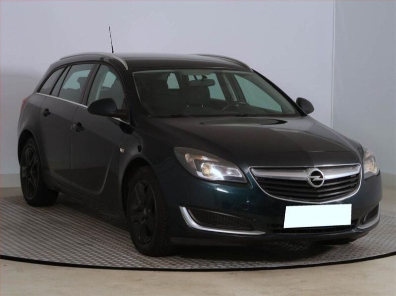 Opel Insignia - hlavní foto