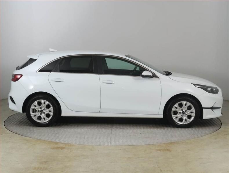 Kia Cee'd - hlavní fotka