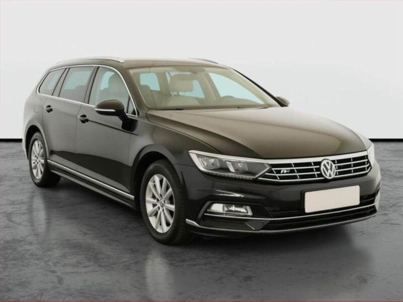 Volkswagen Passat - hlavní foto