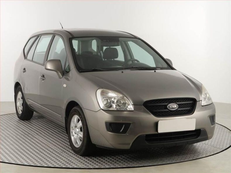 Kia Carens - hlavní foto