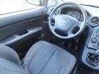 Kia Carens - fotka číslo 6