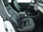 Tesla Model 3 - fotka číslo 8