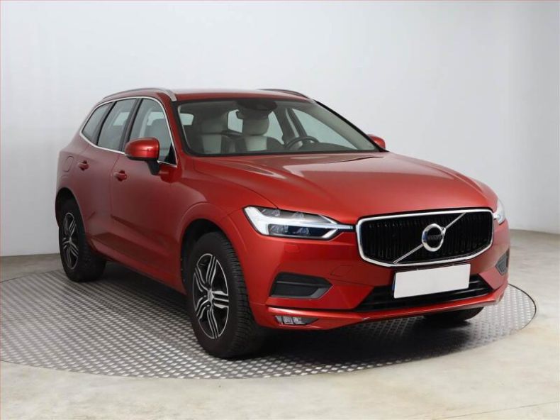 Volvo XC60 - hlavní foto