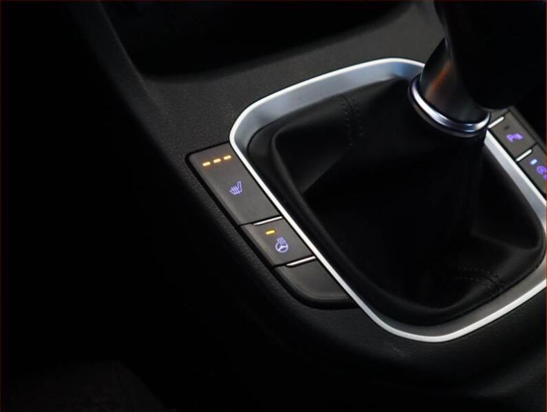 Hyundai i30 - hlavní fotka