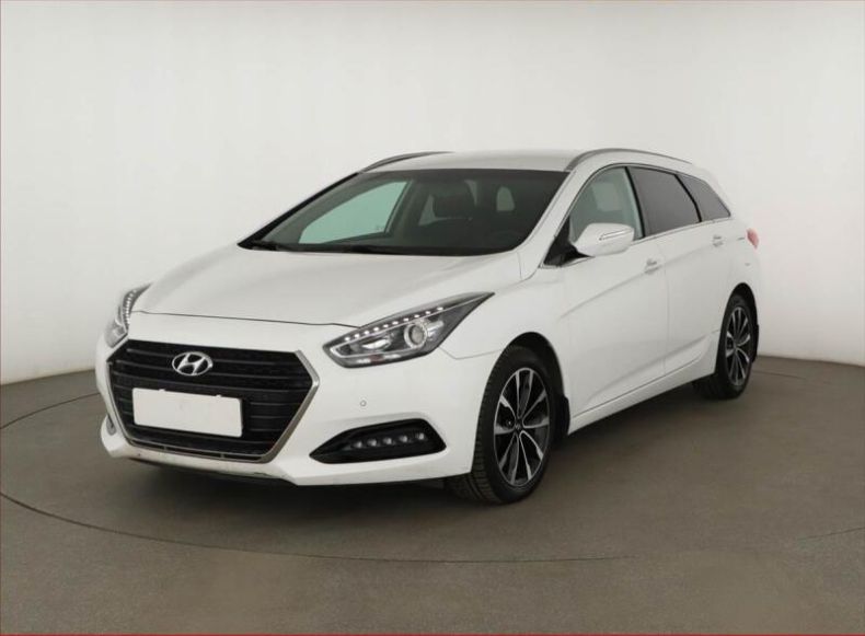 Hyundai i40 - hlavní foto