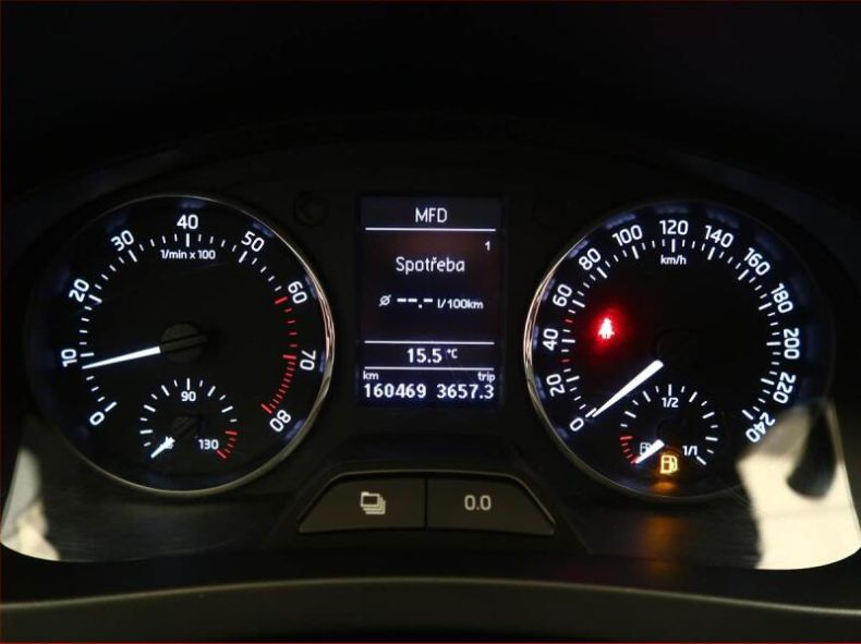 Škoda Rapid - hlavní fotka