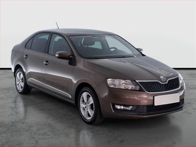 Škoda Rapid - hlavní foto