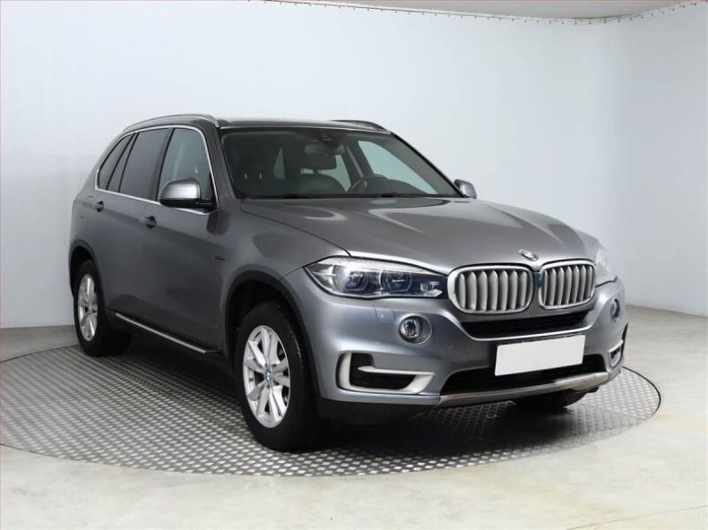 BMW X5 - hlavní fotka inzerátu