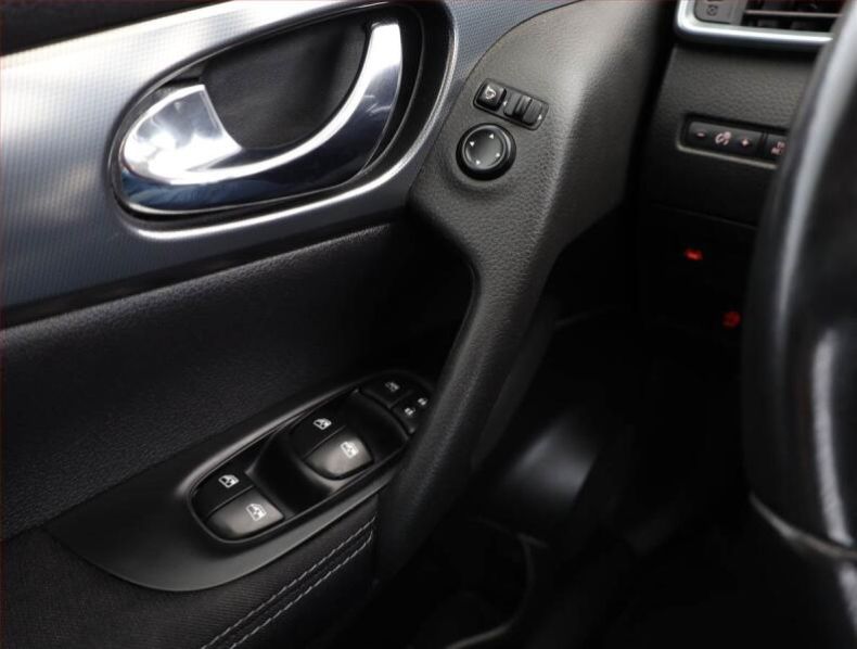 Nissan Qashqai - hlavní fotka