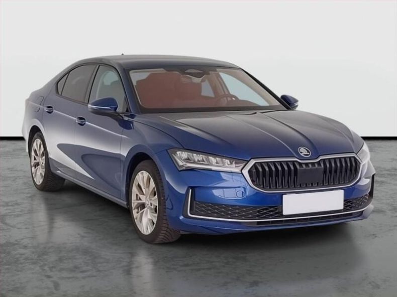 Škoda Superb - hlavní foto