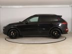 Porsche Cayenne - fotka číslo 2