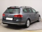 Volkswagen Passat - fotka číslo 4