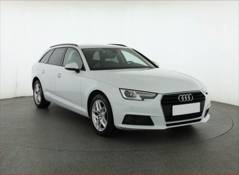 Audi A4 - hlavní foto