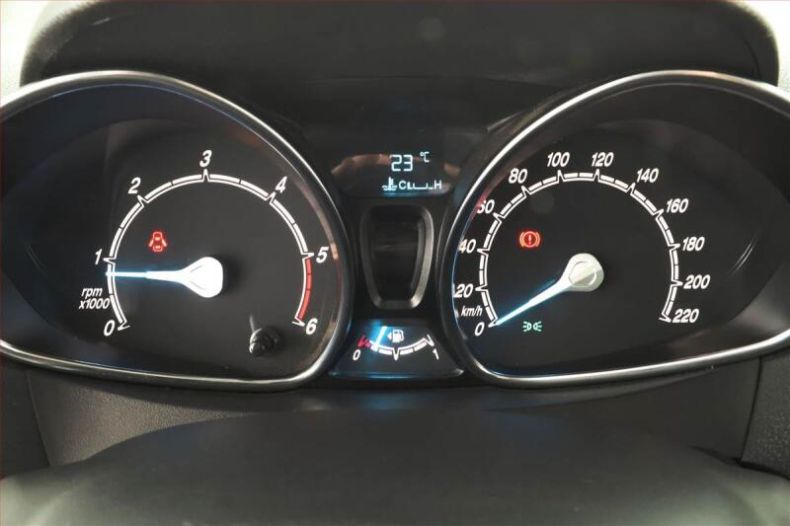 Ford Tourneo - hlavní fotka