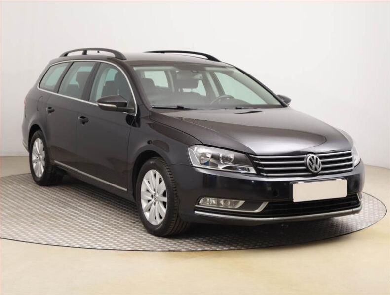 Volkswagen Passat - hlavní fotka inzerátu