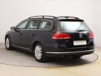 Volkswagen Passat - fotka číslo 3