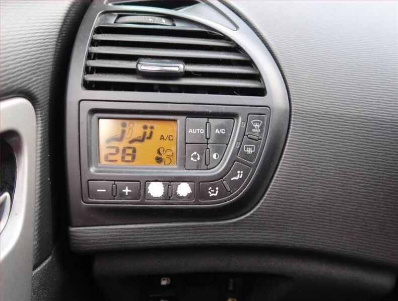 Citroën C4 Picasso - hlavní fotka