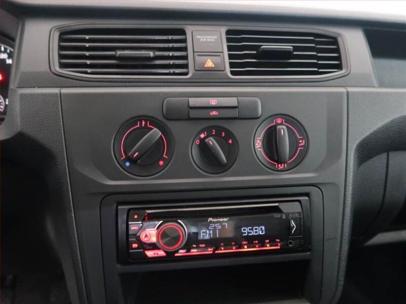 Volkswagen Caddy - hlavní fotka