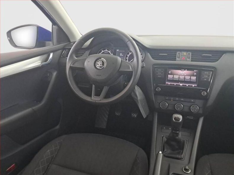 Škoda Octavia - hlavní fotka