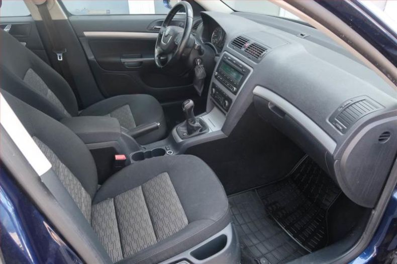 Škoda Octavia - hlavní fotka