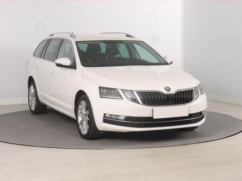 Škoda Octavia - hlavní foto
