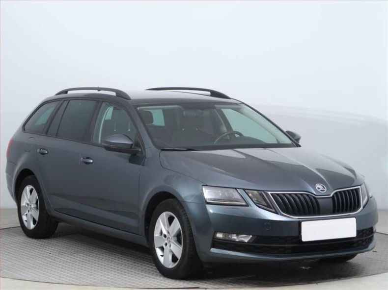 Škoda Octavia - hlavní foto