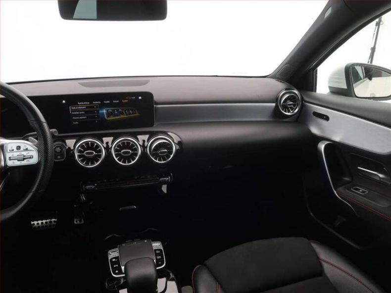 Mercedes Třída A - hlavní fotka