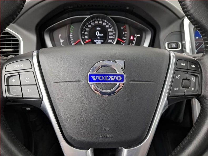 Volvo XC60 - hlavní fotka