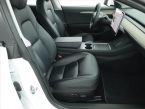 Tesla Model 3 - fotka číslo 8