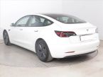 Tesla Model 3 - fotka číslo 3