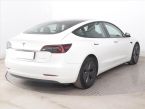 Tesla Model 3 - fotka číslo 4