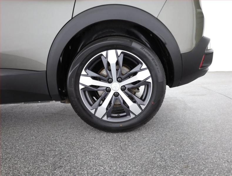 Peugeot 3008 - hlavní fotka