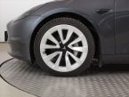 Tesla Model 3 - fotka číslo 14