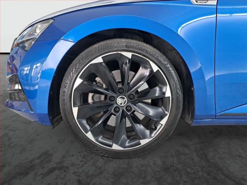 Škoda Superb - hlavní fotka