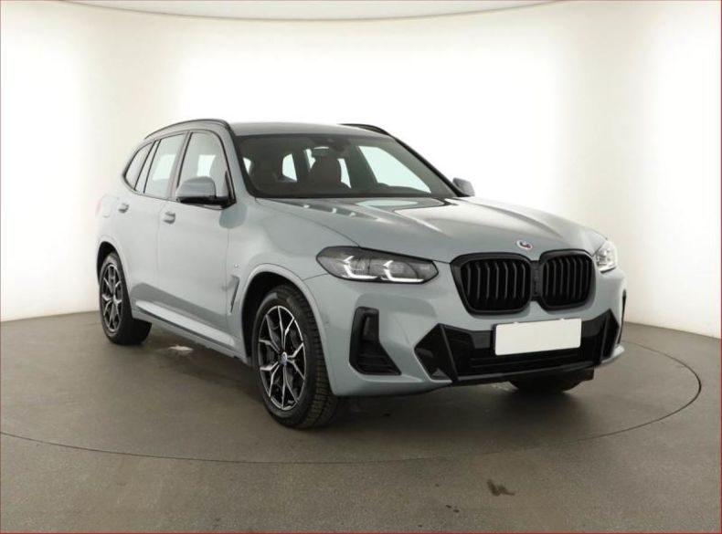 BMW X3 - hlavní fotka
