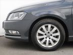 Volkswagen Passat - fotka číslo 14