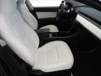 Tesla Model 3 - fotka číslo 8