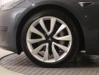 Tesla Model 3 - fotka číslo 13