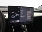 Tesla Model 3 - fotka číslo 22
