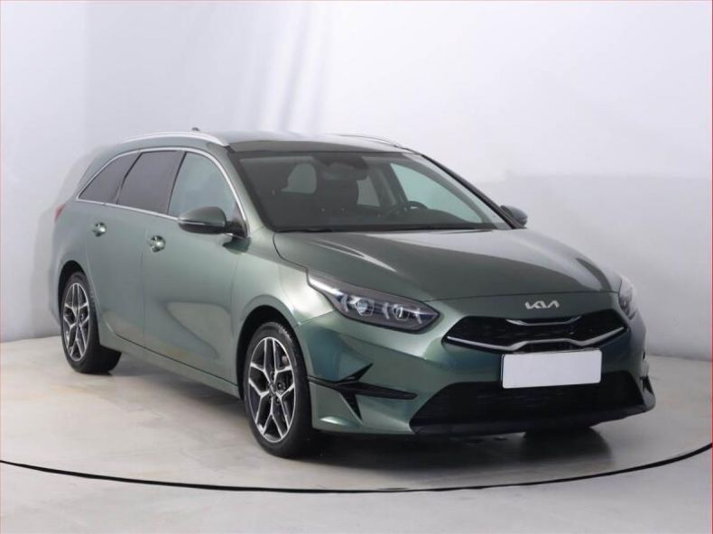 Kia Cee'd - hlavní foto