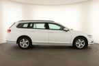 Volkswagen Passat - fotka číslo 5