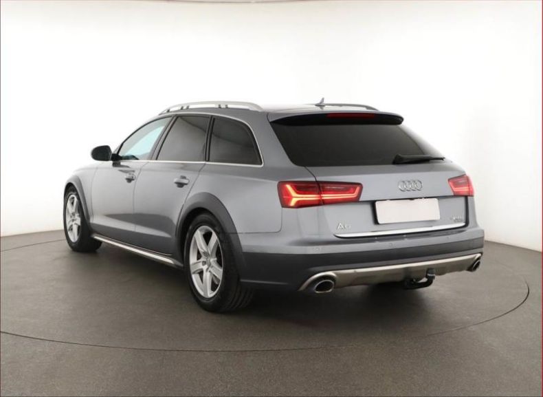 Audi A6 - hlavní fotka