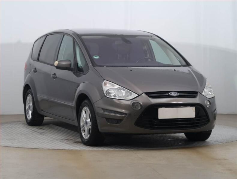 Ford S-MAX - hlavní fotka inzerátu