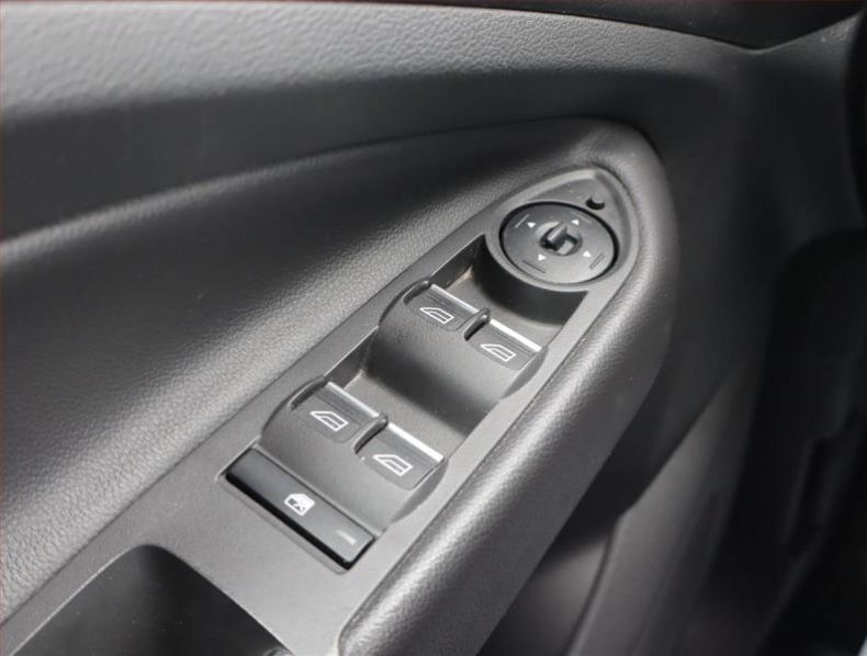 Ford Kuga - hlavní fotka