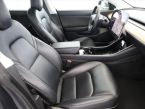 Tesla Model 3 - fotka číslo 6