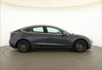 Tesla Model 3 - fotka číslo 5