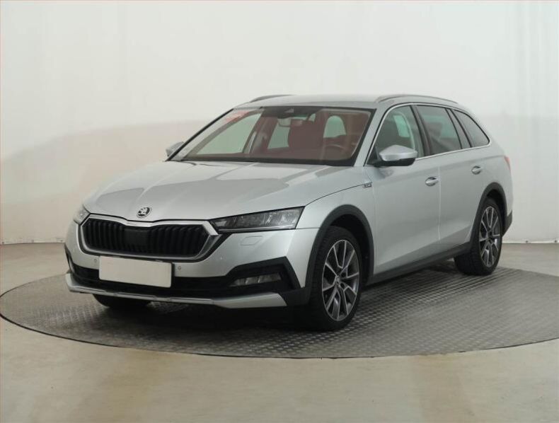Škoda Octavia - hlavní fotka